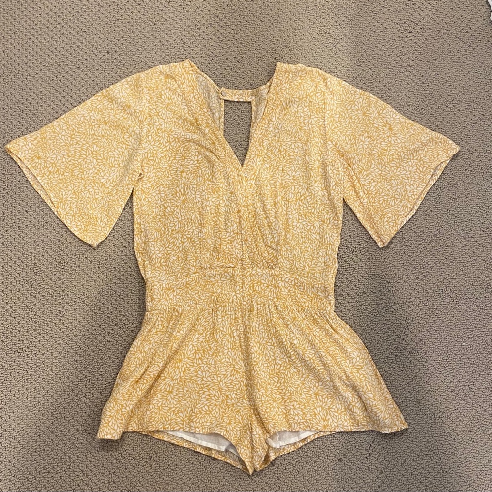 shortsleeved romper